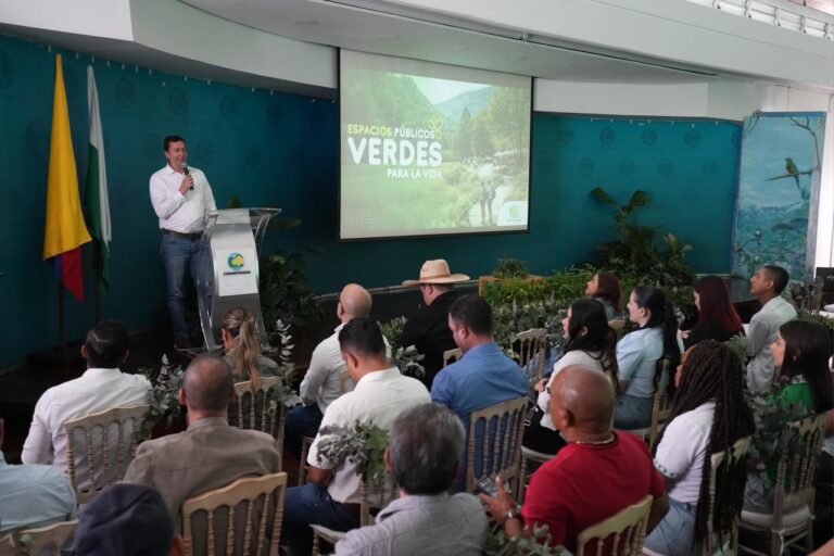 Corantioquia, el SENA y la Gobernación de Antioquia sellan acuerdo de voluntades para construir “Espacios públicos verdes para la vida”