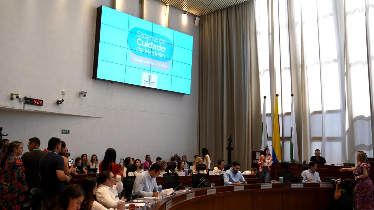 El Concejo de Medellín aprobó el proyecto de acuerdo que adopta el Sistema de Cuidado
