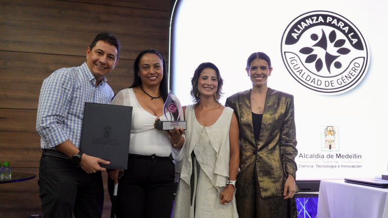 Cuatro empresas fueron reconocidas por sus buenas prácticas de género en el Festival Medellín para Todas