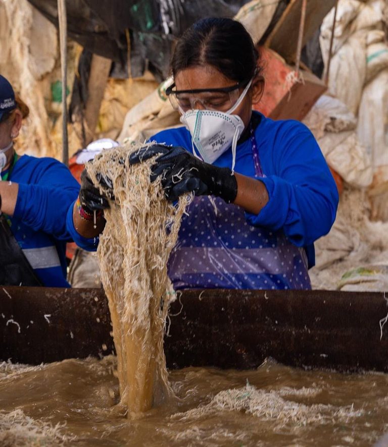 Más de mil mujeres vulnerables de Antioquia ya cuentan con un empleo formal gracias al programa Más Empleo para Mujeres en Antioquia
